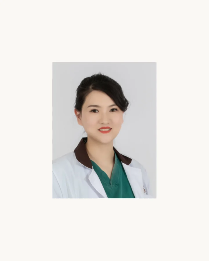 张君霞执业医师